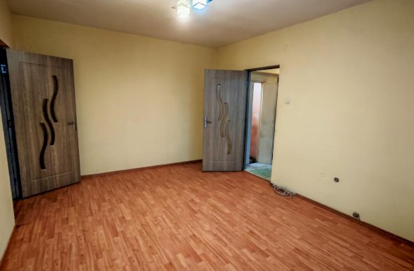 Apartament 2 camere Astra aproape de LIDL,etaj 5,Liber la vanzare