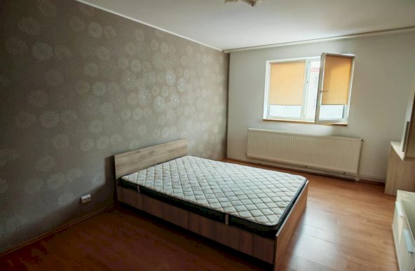 Apartament 2 camere Noua etaj intermediar,spatios,mobilat si utilat.