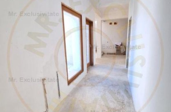 0% Comision-Casa Moderna Pitesti - Plopilor, 1500 mp teren