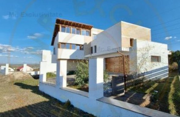 0% Comision-Casa Moderna Pitesti - Plopilor, 1500 mp teren