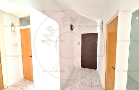 Apartament 3 Camere  Decomandat Trivale