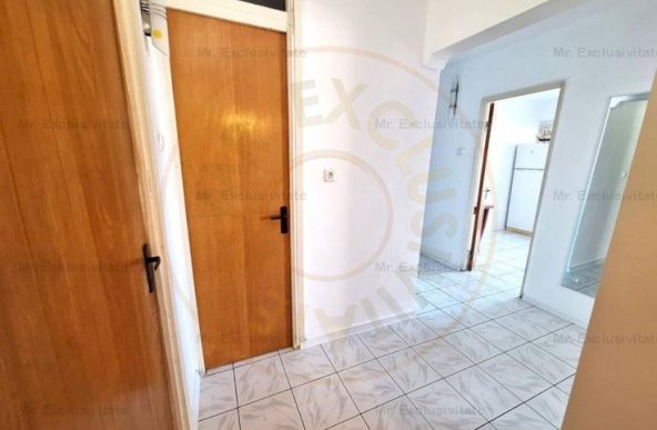 Apartament 3 Camere  Decomandat Trivale