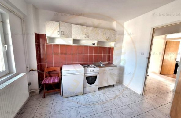 Apartament 3 Camere  Decomandat Trivale