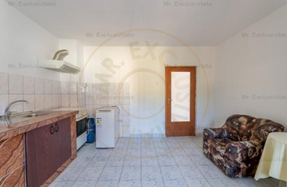 0 % Comision Casa spatioasa +Spatiu Comercial zona Stefanesti Arges!