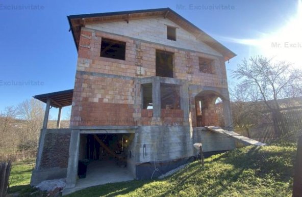 Casa spatioasa Stefanesti, Arges. Comision 0%