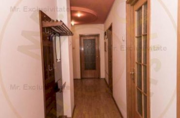 Apartament spatios cu 4 camere - Trivale