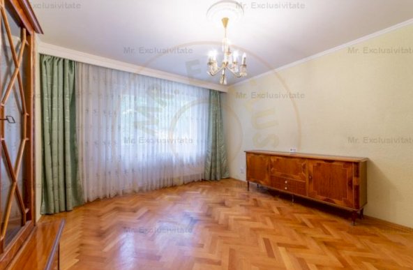 0% Comision Apartament 3 camere etaj 1-Pitesti Liceu A.Odobescu!