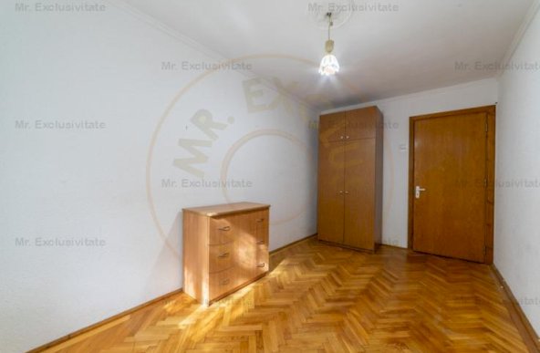 0% Comision Apartament 3 camere etaj 1-Pitesti Liceu A.Odobescu!