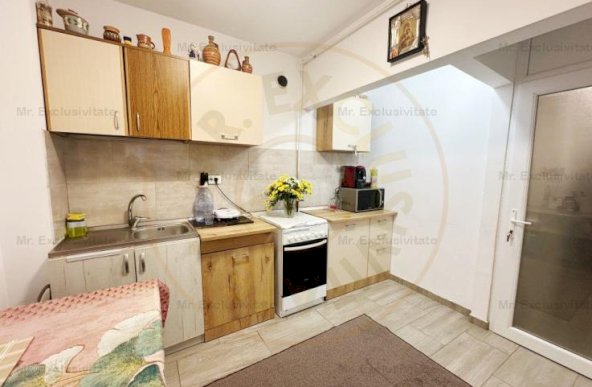 Apartament 3 camere decomandat Razboieni