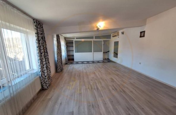 0% Comision-Inchiriere casa cu spatiu comercial Bascov deschidere DN7