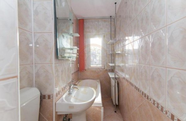 0% Comision Apartament 2 camere - Pitesti - Zona Banat-Exercitiu!