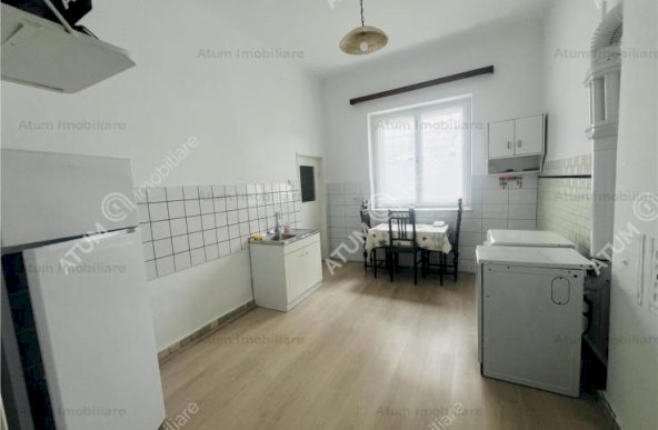 Vanzare apartament 4 camere, Central, Sibiu