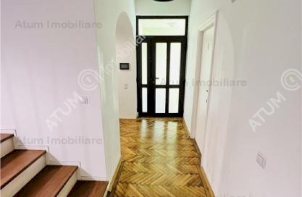 Vanzare apartament 6 camere, Orasul de Jos, Sibiu