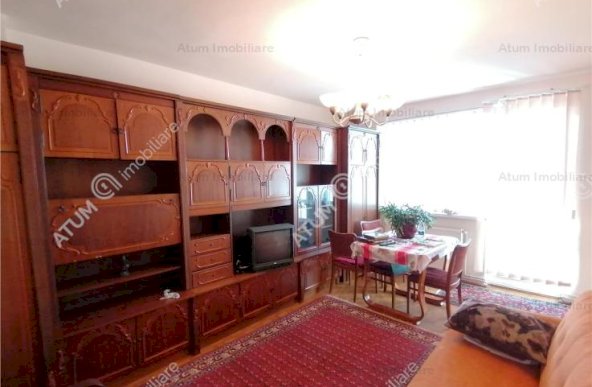 Vanzare apartament 3 camere, Lupeni, Sibiu