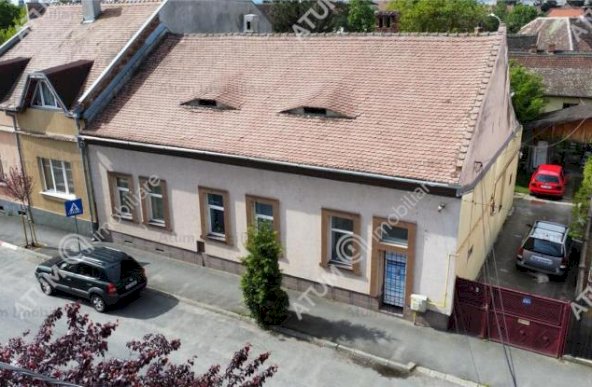 Vanzare casa/vila, Piata Cluj, Sibiu