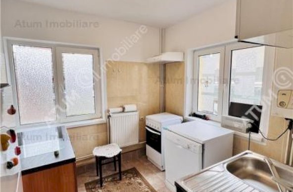 Inchiriere apartament 4 camere, Poplacii, Sibiu