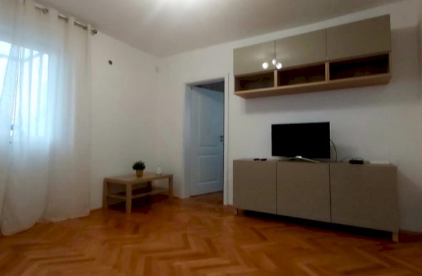 Inchiriere apartament 2 camere zona Piata Sudului, Bucuresti 