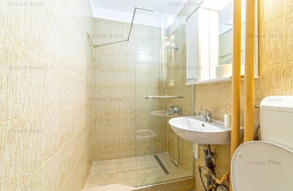 Apartament 2 camere  Calea Romanilor