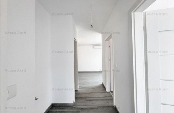 Apartament cu 3 camere, Adora Park. cu 2 locuri de parcare