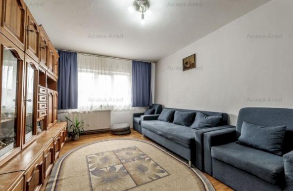 REZERVAT! Apartament, 3 camere, 2 băi,  Etajul 2 în Micalaca,