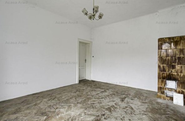 Apartament central cu potential multiplu