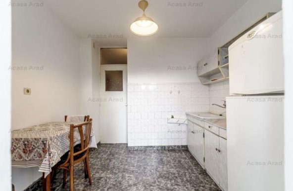 Confort și natură în centrul Aradului -apartament spațios lângă Mureș!