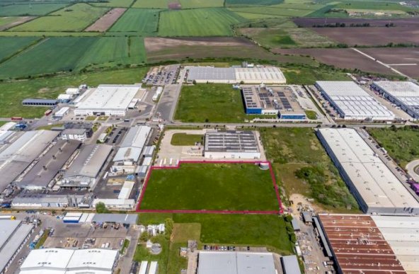 Hală în Arad Zona Industriala Vest în regim Build to Suit 6600 mp