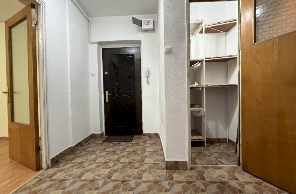 Apartament 2 camere bloc 1984 National Arena / Bd Chisinau