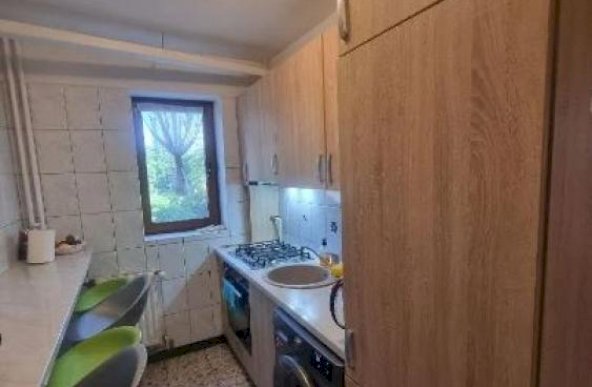 Apartament 2 camere, renovat, mobilat, utilat, Favorit, Drumul Taberei