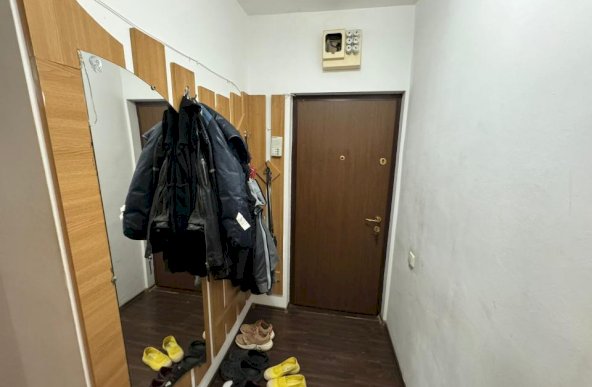 Apartament 3 camere in bloc reabilitat, bucla Drumul Taberei