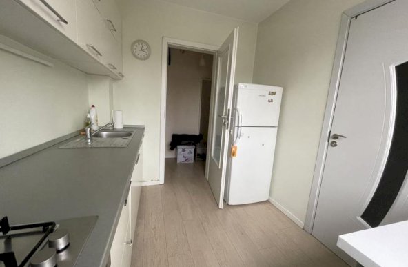 Apartament 3 camere Crangasi / Constructorilor