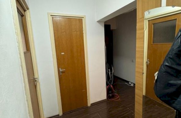 Apartament 3 camere in bloc reabilitat, bucla Drumul Taberei