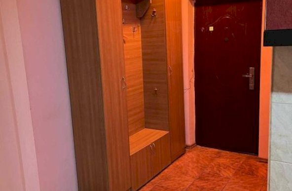 Apartament cu 3 camere