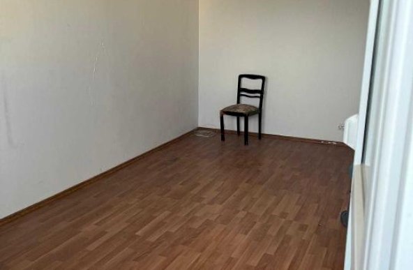 Apartament cu 3 camere