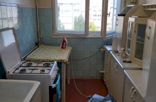 Apartament 3 camere, decomandat, Gorjului, Militari