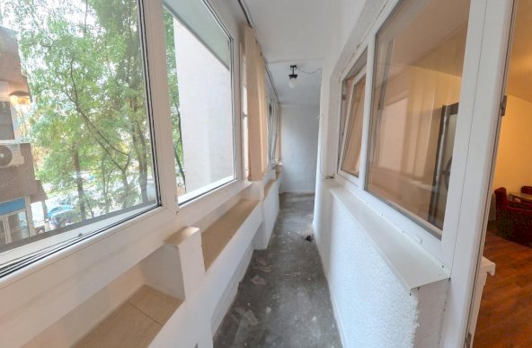 Apartament 4 camere in bloc anvelopat Gorjului, Militari