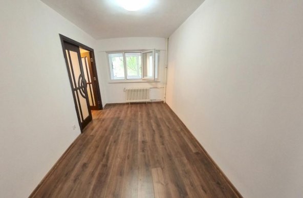 Apartament 4 camere in bloc anvelopat Gorjului, Militari