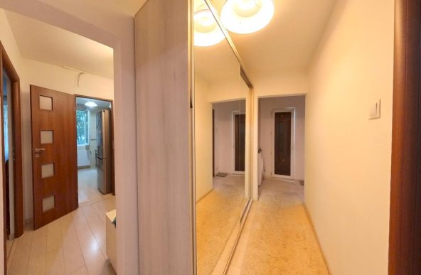 Apartament cu 4 camere renovat Lidl Drumul Gazarului, Berceni