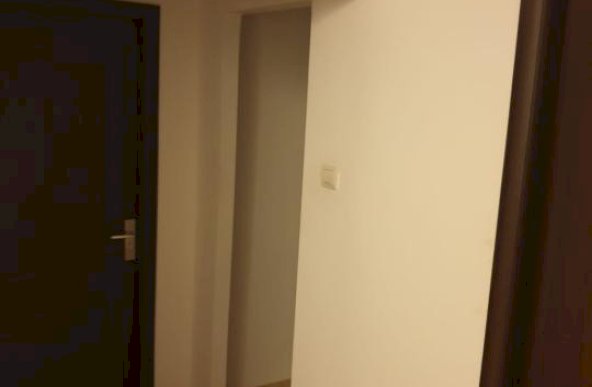 Apartament 4 camere renovat in bloc anvelopat, Lujerului, Militari