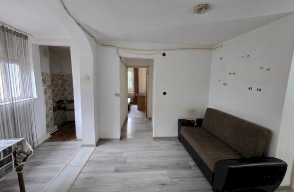 Apartament 2 camere cu centrala proprie, Lujerului, Militari