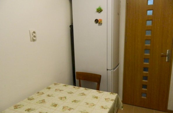 Apartament 3 camere cu centrala in bloc anvelopat, Lujerului, Militari