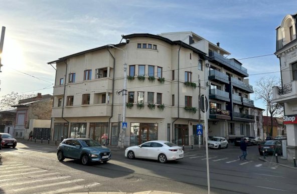 Comercial / spatiu birouri 5 nivele 1000mp Dacia / Stefan cel Mare / Viitorului