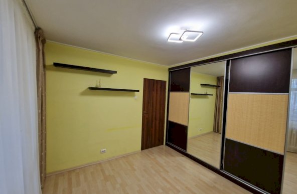 Apartament 3 camere, Izvorul Mureșului, Berceni