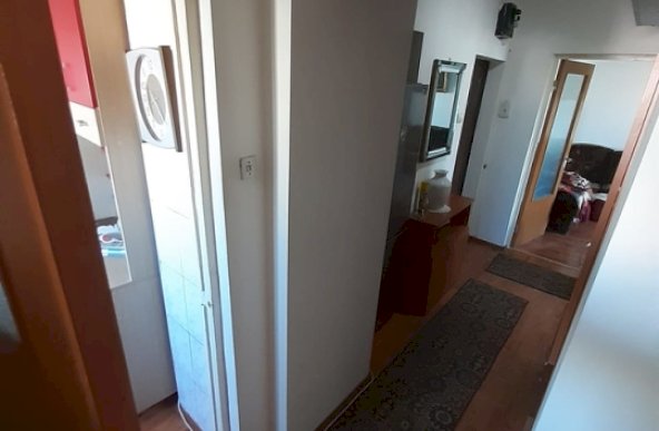 Apartament 3 camere de vanzare Drumul Gazarului, Sos. Giurgiului