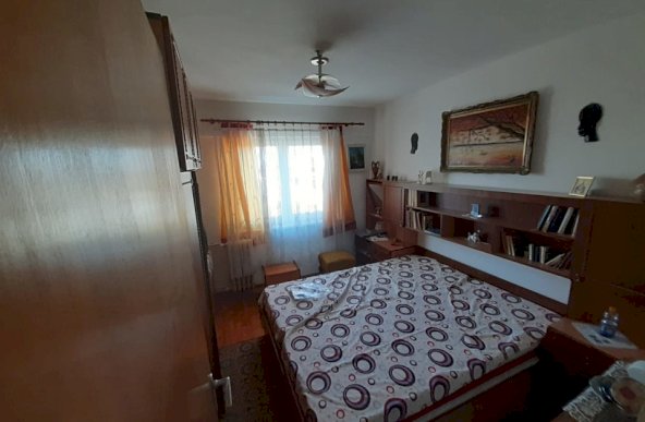 Apartament 3 camere de vanzare Drumul Gazarului, Sos. Giurgiului