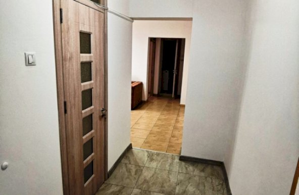 Apartament 3 camere 75mp 2 bai bloc 1985 MegaMall / National Arena