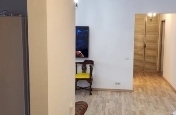 Apartament 3 camere renovat integral, Plaza, Drumul Taberei