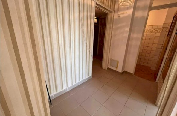 Apartament 3 camere de vanzare Vitan, Vitan Mall, adiacent Dristor