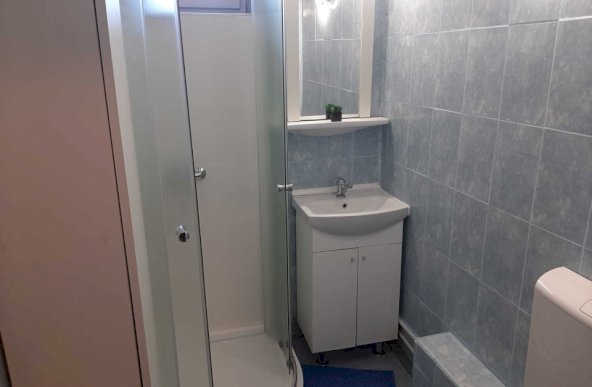 Apartament 2 camere închiriere Drumul Taberei (Lângă frigocom)