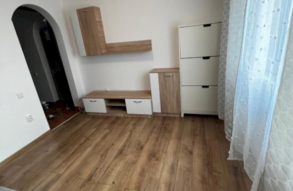 Apartament 2 camere  de închiriat  Drumul taberei